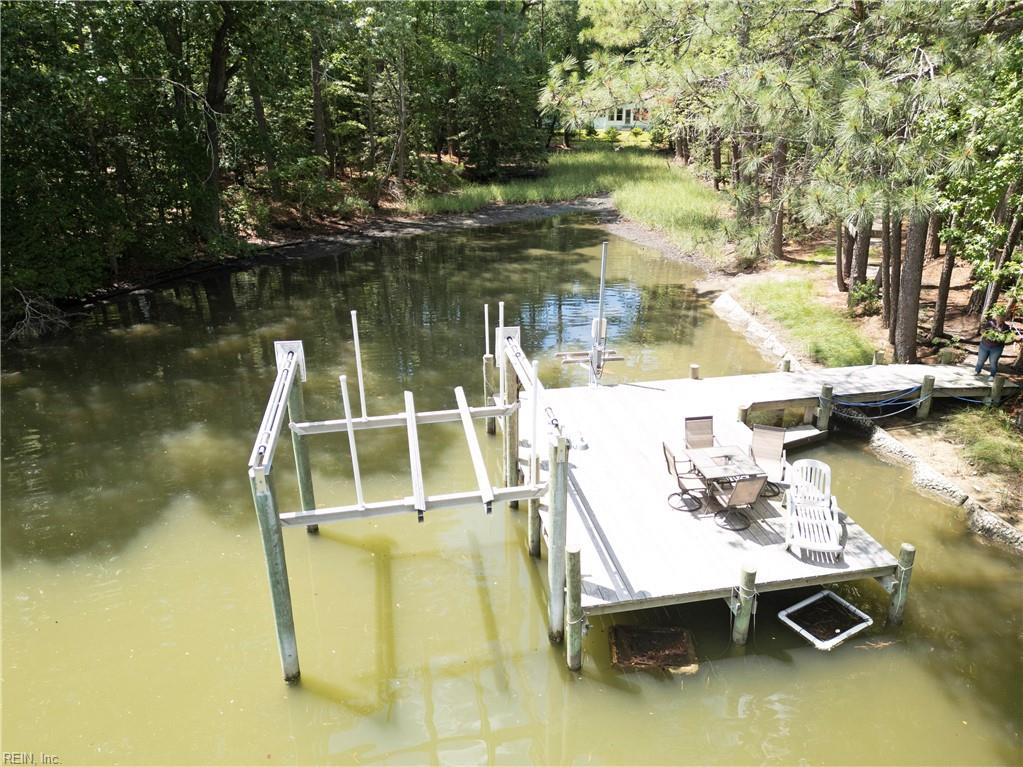 764 Lovers Ln Property Photo 47