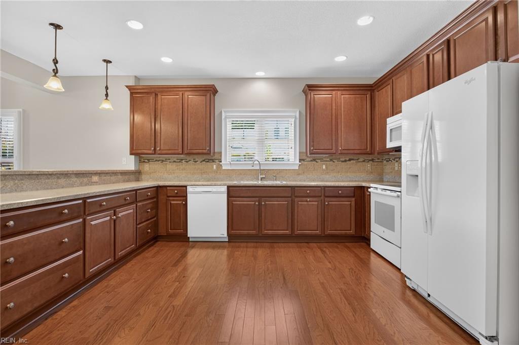 6932 Colemans Crossing Ave Property Photo 10