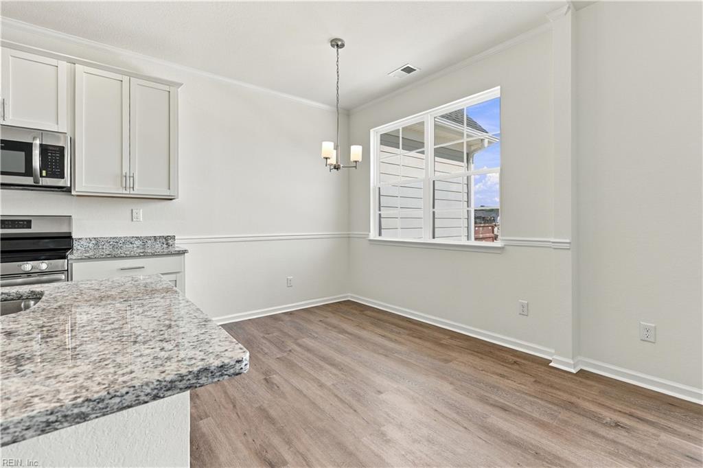 2207 Hampton Roads Pw Property Photo 18