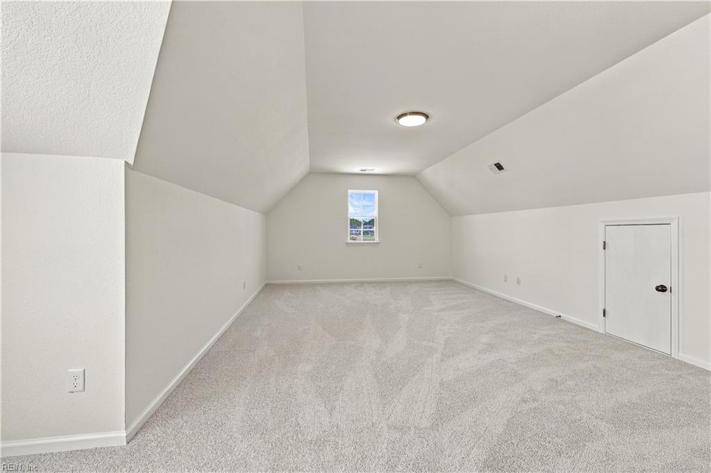 2207 Hampton Roads Pw Property Photo 32