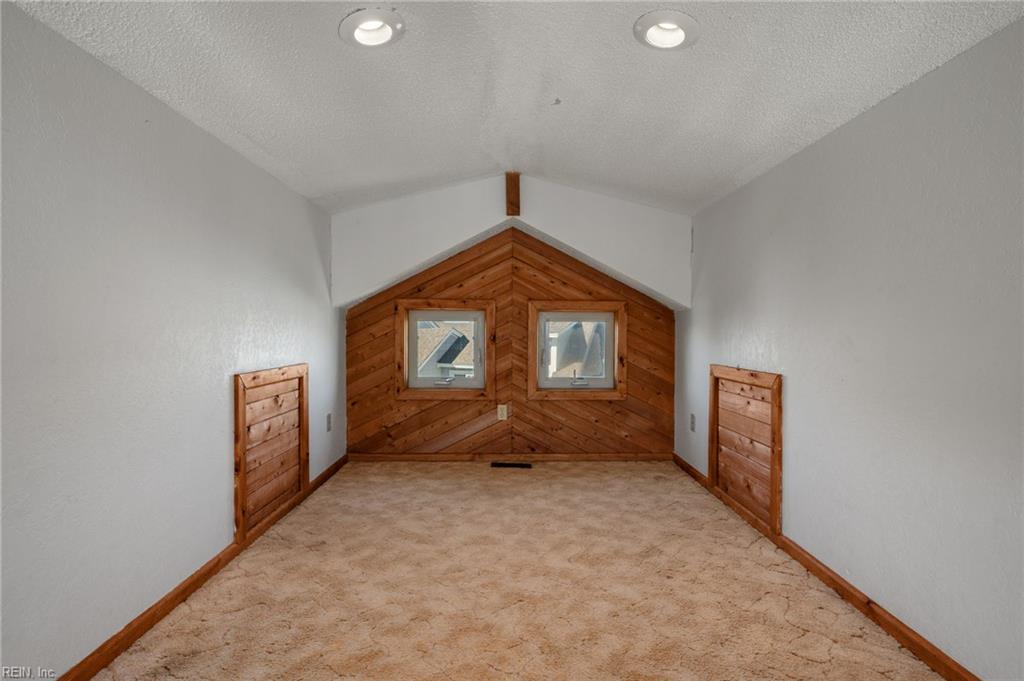 606 Sea Oats Ct Property Photo 9