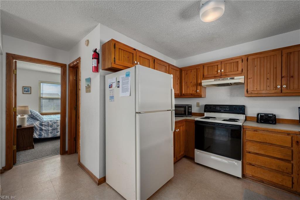 606 Sea Oats Ct Property Photo 14