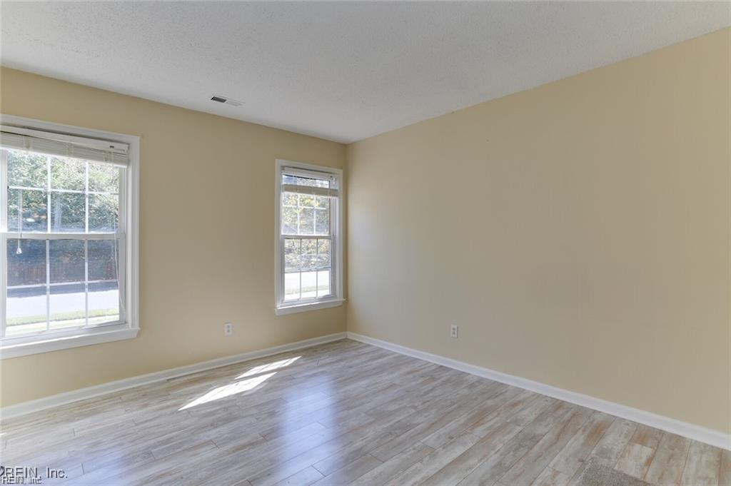 450 Supplejack Ct Property Photo 12