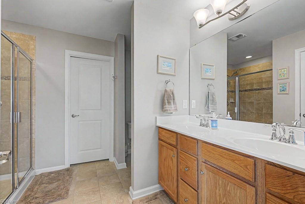 204 Christopher Ln Property Photo 18