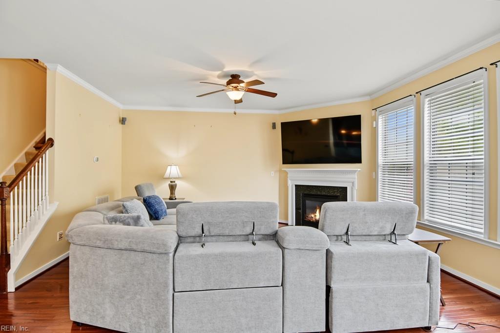 3884 Stumpy Lake Ln Property Photo 4