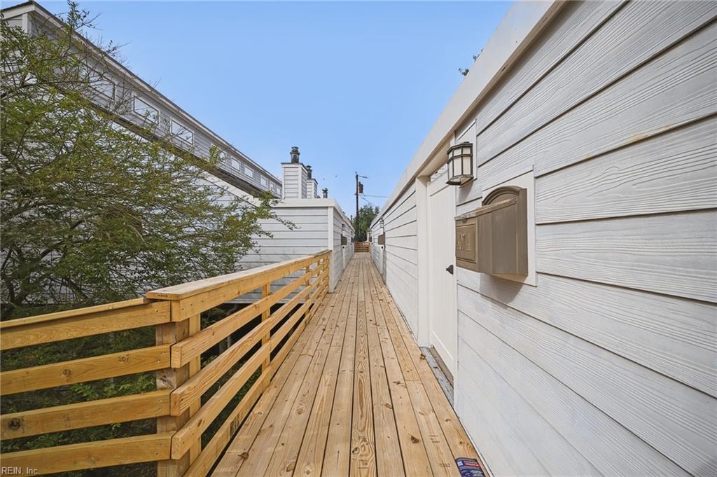 407 33rd St Property Photo 4