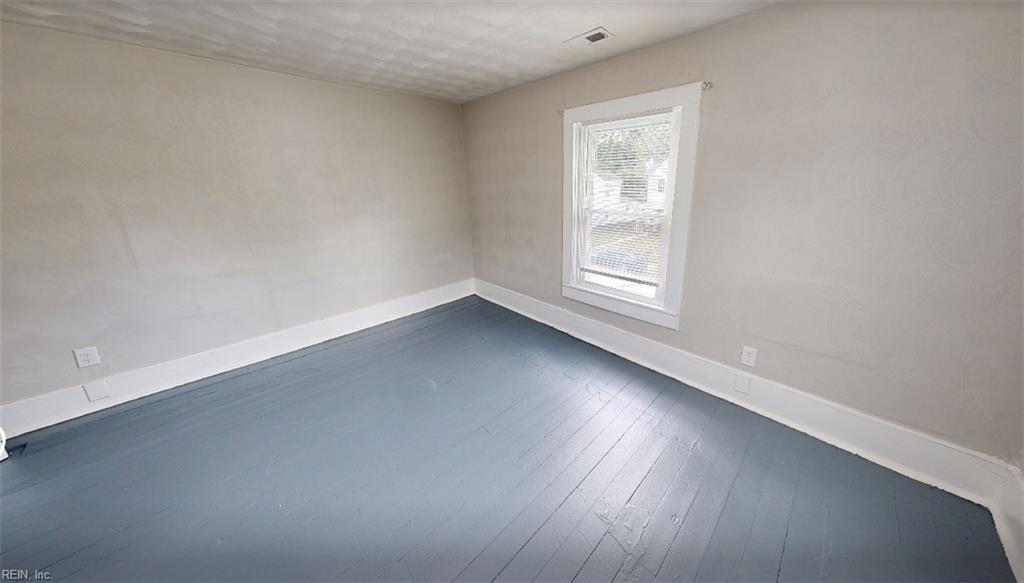 201 Central Ave Property Photo 17