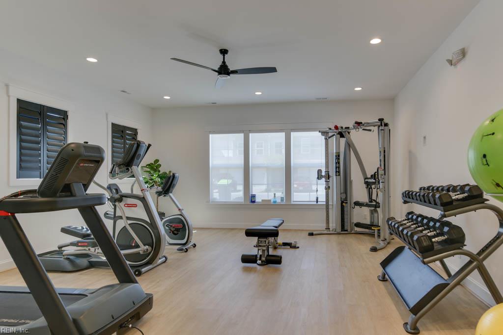 2416 Fieldsway Dr Property Photo 40