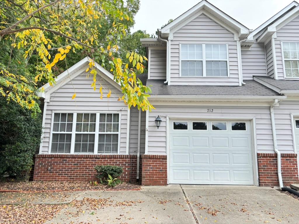 712 Commons Way Property Photo 1