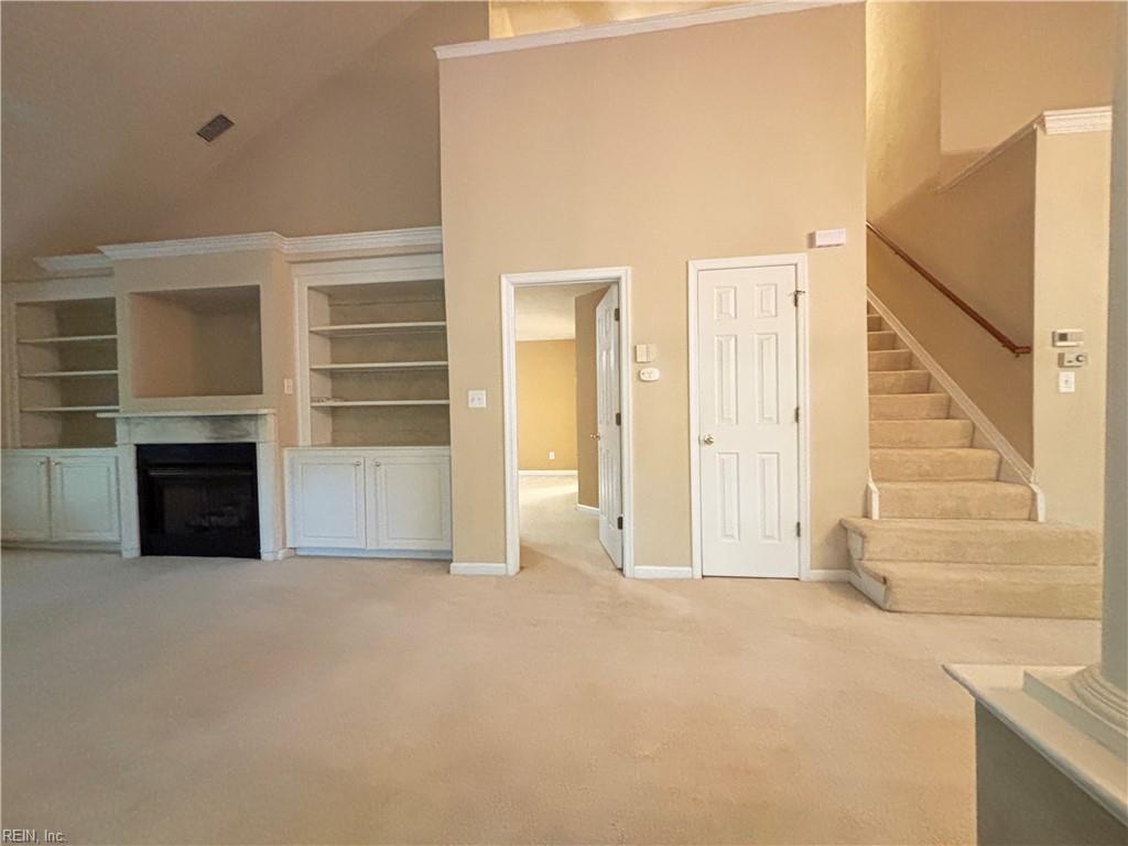 712 Commons Way Property Photo 3