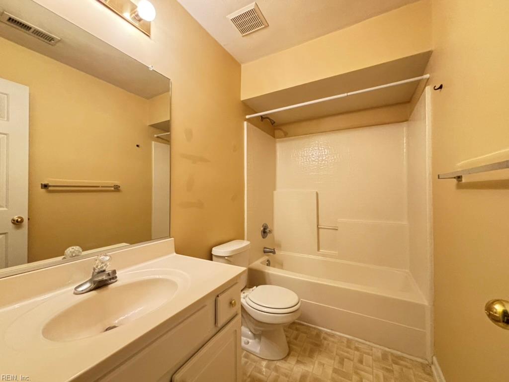 712 Commons Way Property Photo 19