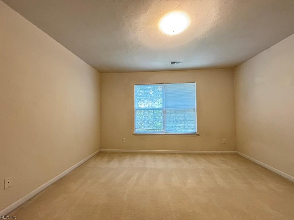 712 Commons Way Property Photo 22