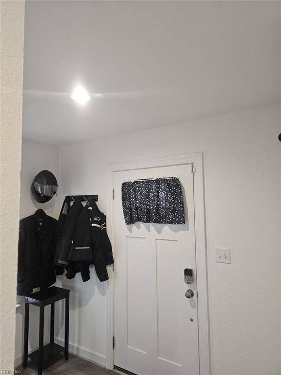 4335 Pinter Ln Property Photo 2