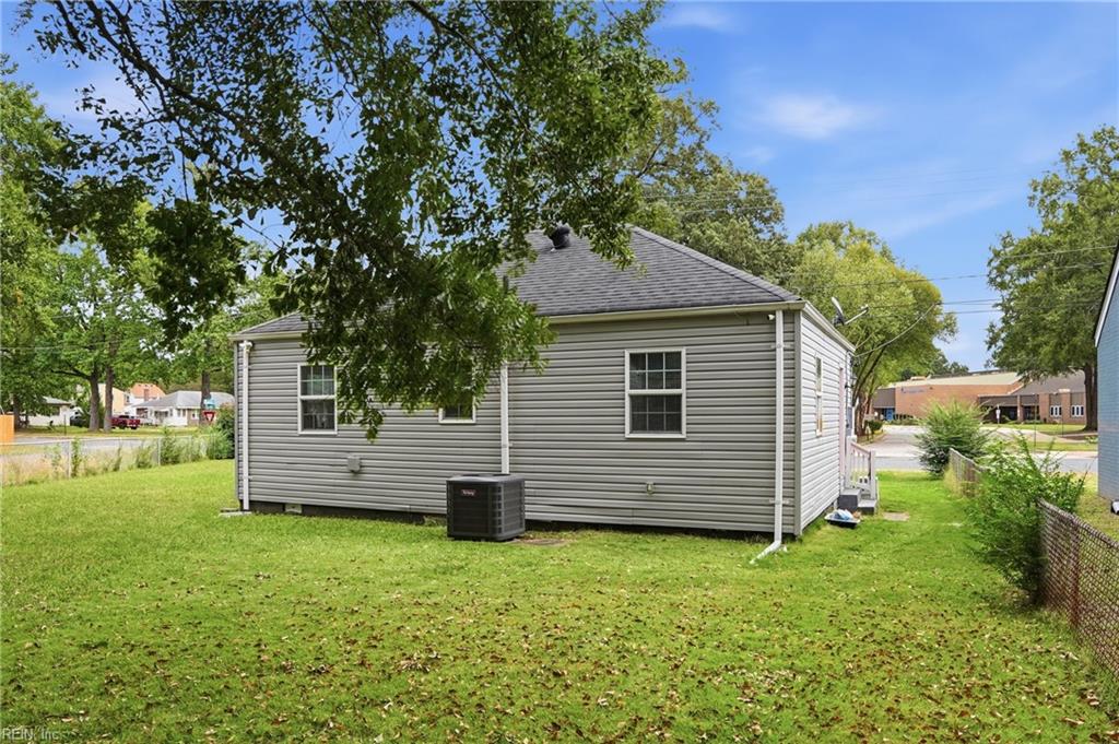 101 Decatur St Property Photo 14