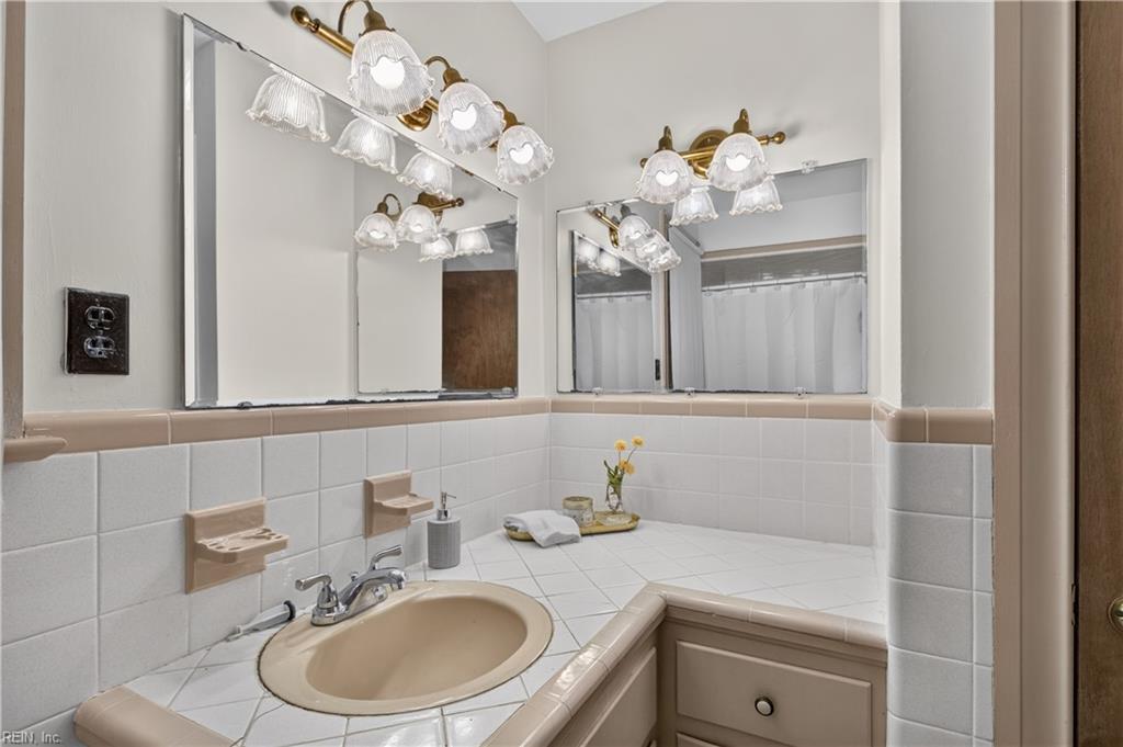 5604 W Norfolk Rd Property Photo 21