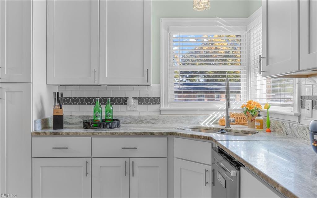4904 Briarwood Ln Property Photo 15