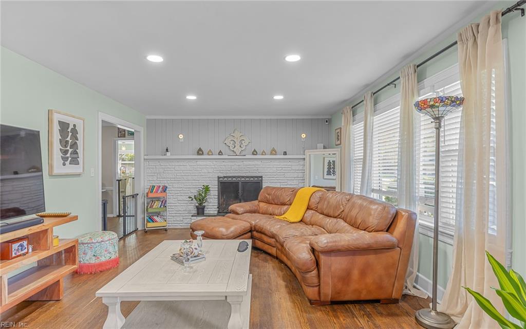 4904 Briarwood Ln Property Photo 27