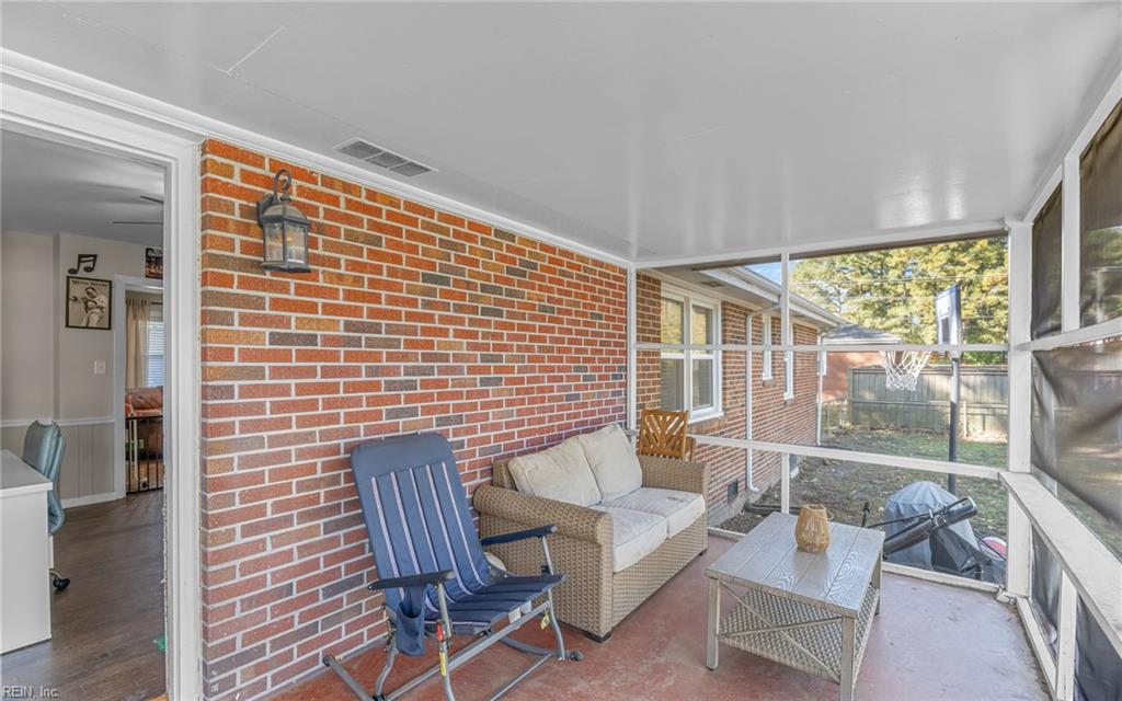 4904 Briarwood Ln Property Photo 31