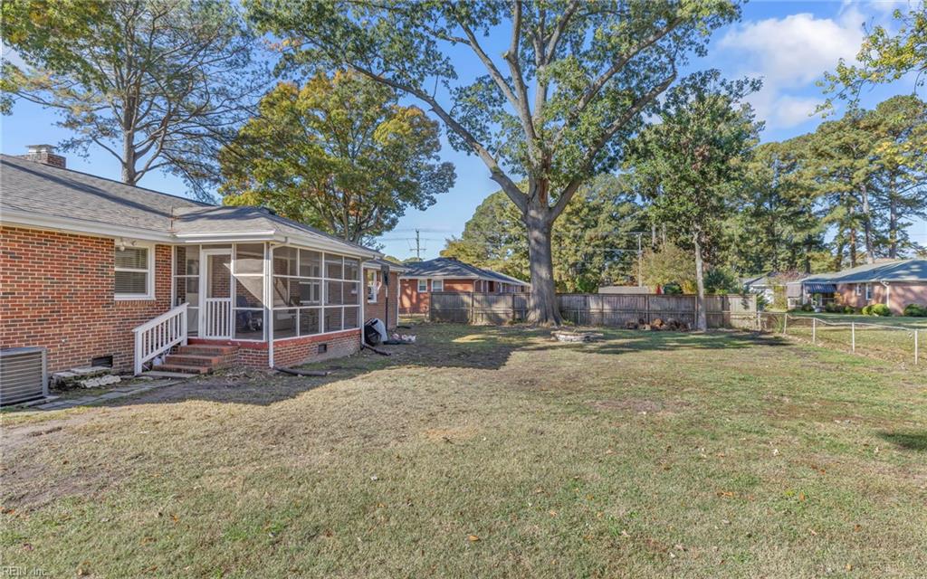 4904 Briarwood Ln Property Photo 32