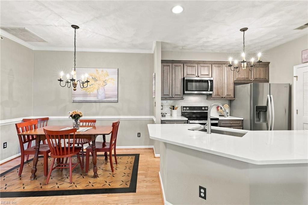 2849 Rose Garden Way Property Photo 13
