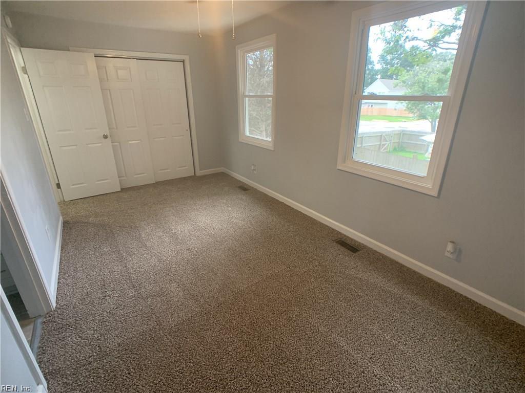 3261 Yellow Pine Cres Property Photo 6