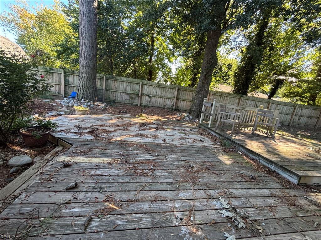 5321 Larkins Lair Ct Property Photo 39
