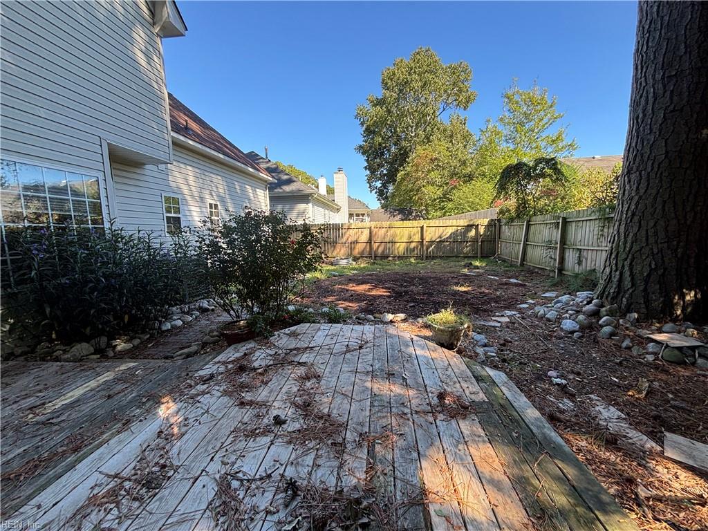 5321 Larkins Lair Ct Property Photo 40