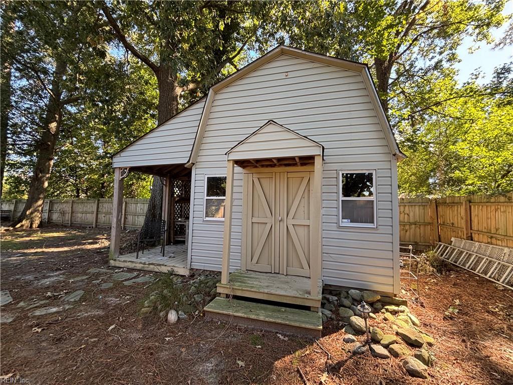 5321 Larkins Lair Ct Property Photo 42