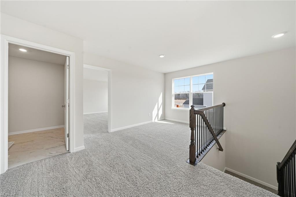 1003 Eastport Pl Property Photo 15