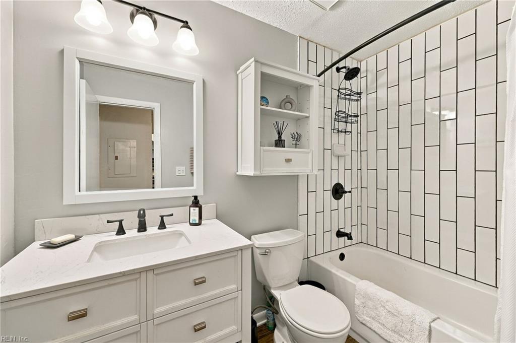 1013 Villas Ct Property Photo 19