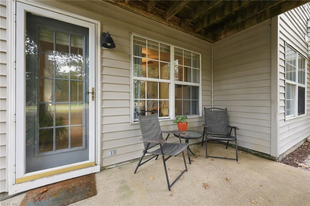 1013 Villas Ct Property Photo 27