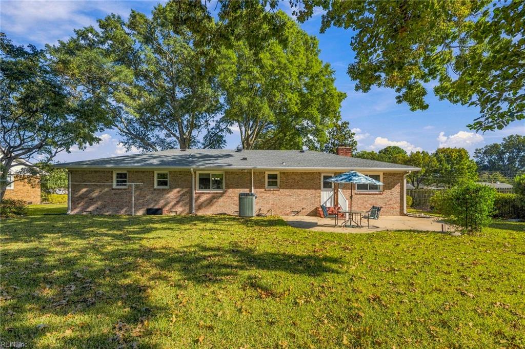 1037 Five Forks Rd Property Photo 11