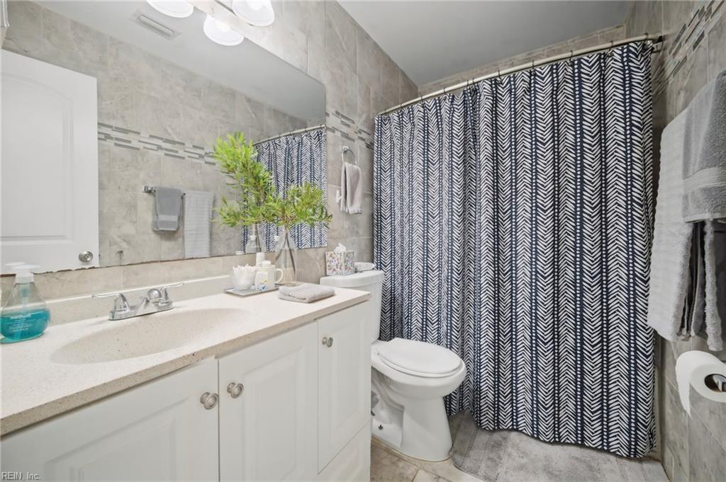 3428 Landstown Ct Property Photo 23