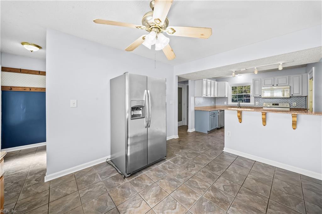 1 Ewell Ct Property Photo 5