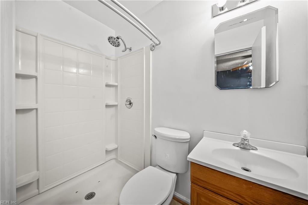1 Ewell Ct Property Photo 18