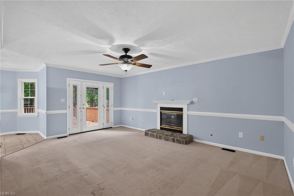 102 Sherwood Ln Property Photo 8