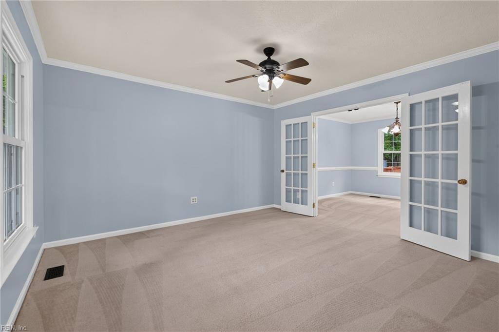 102 Sherwood Ln Property Photo 20