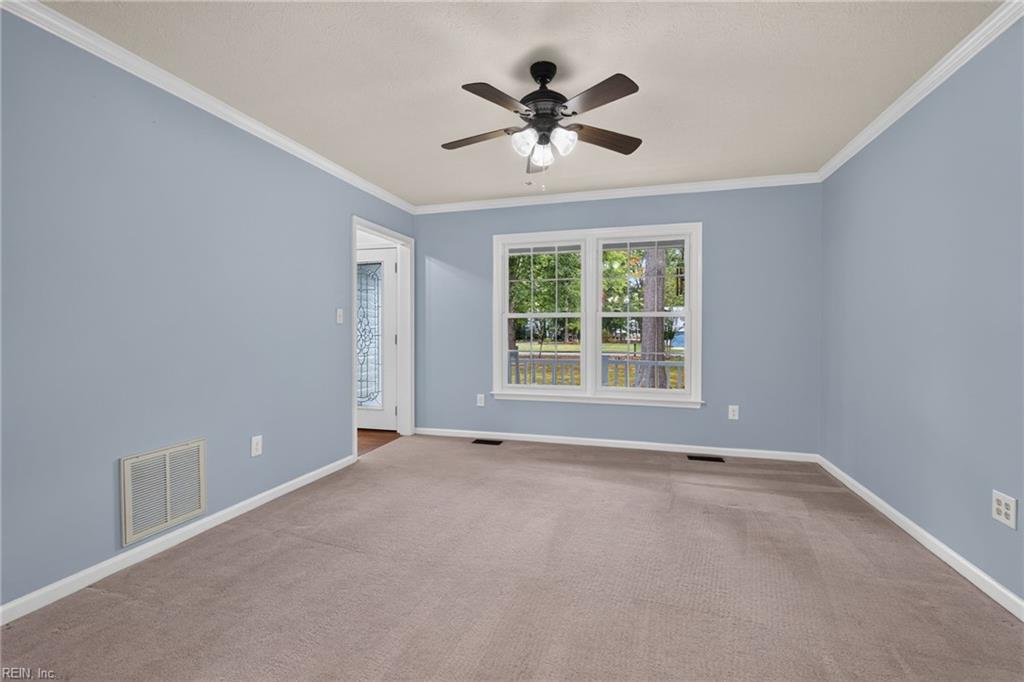 102 Sherwood Ln Property Photo 21