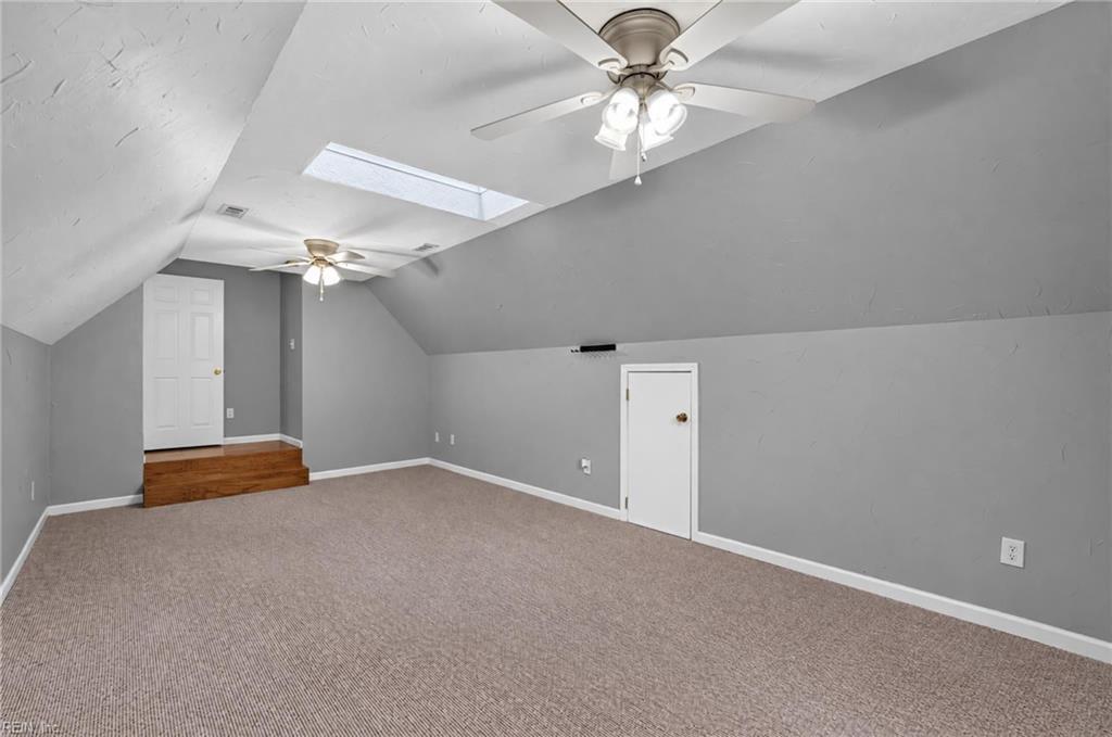 102 Sherwood Ln Property Photo 30