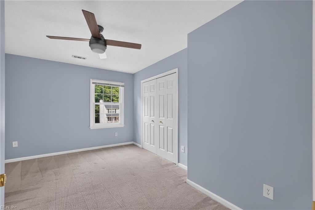 102 Sherwood Ln Property Photo 31