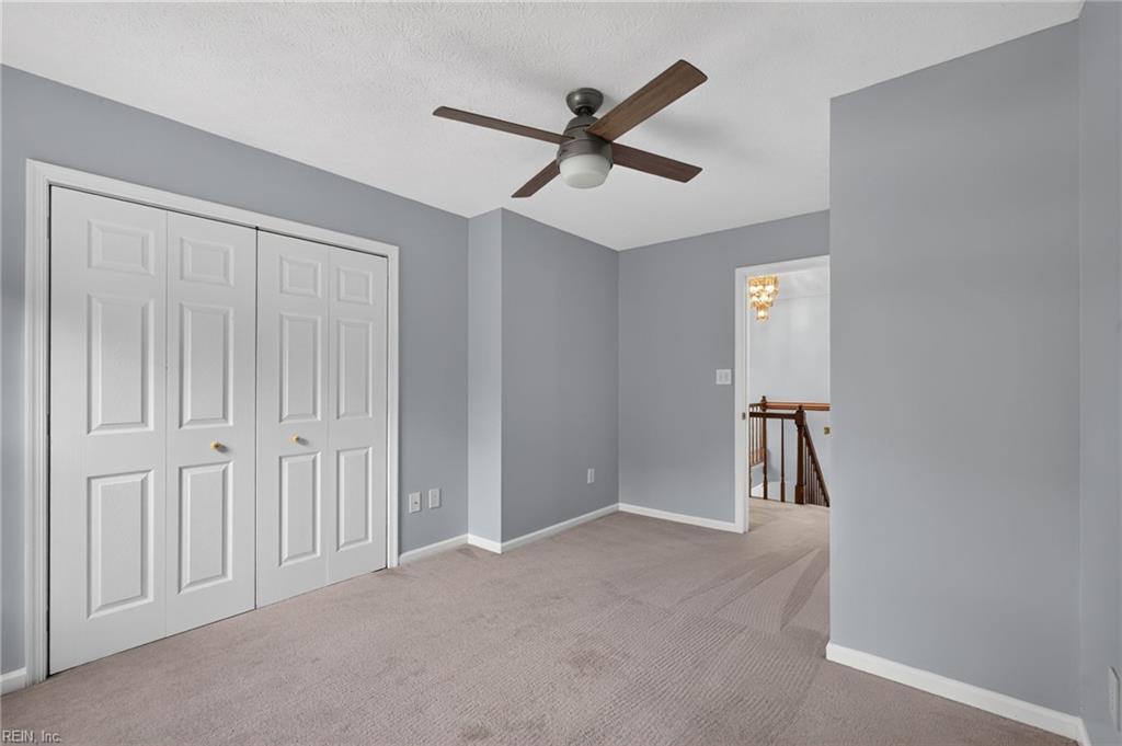 102 Sherwood Ln Property Photo 32