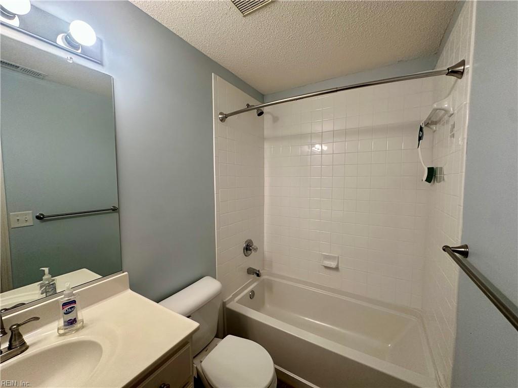1504 Sawgrass Ln Property Photo 15