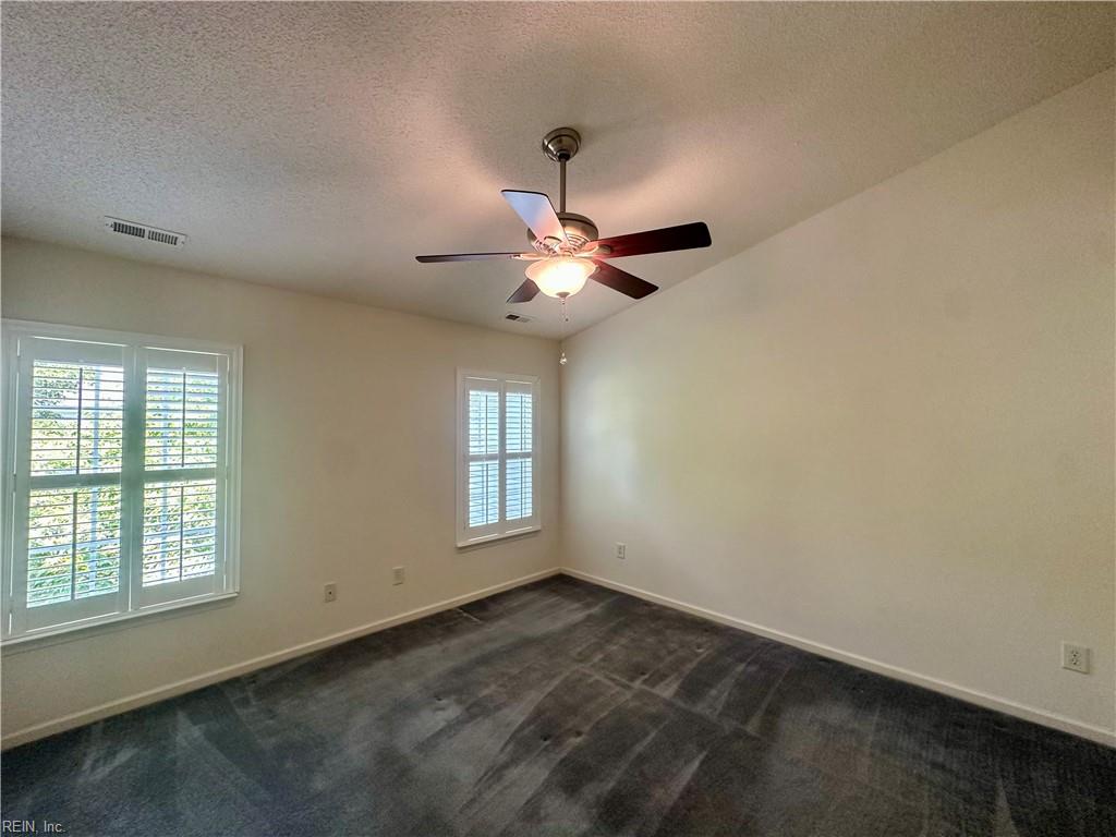 1504 Sawgrass Ln Property Photo 16