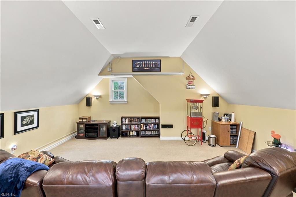 15233 Mokete Trl Property Photo 40