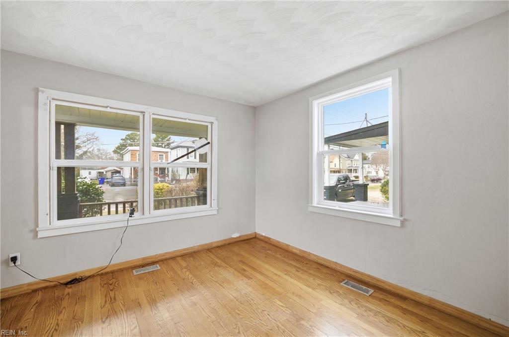 1408 Wilson Rd Property Photo 4
