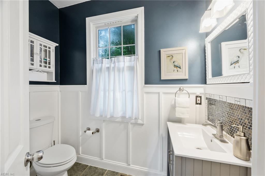 1817 Capel Manor Way Property Photo 21