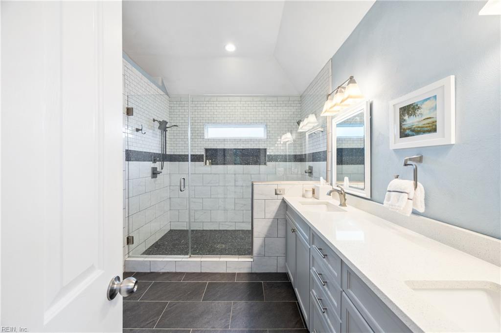 1817 Capel Manor Way Property Photo 27
