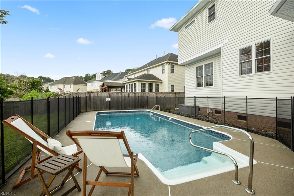 1817 Capel Manor Way Property Photo 41