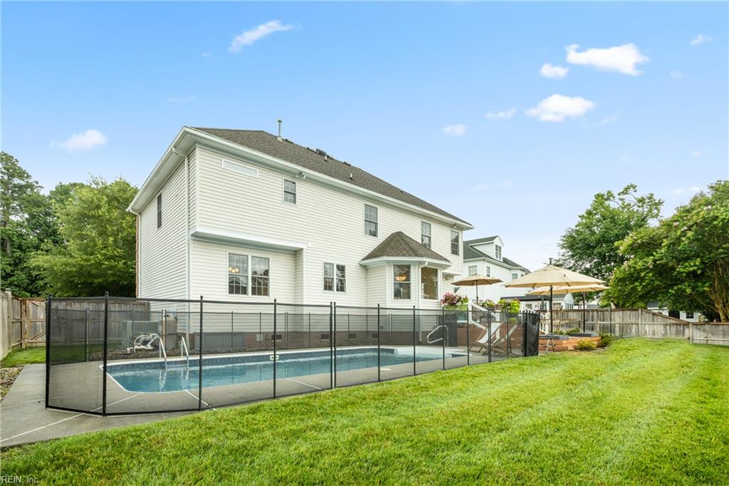 1817 Capel Manor Way Property Photo 43