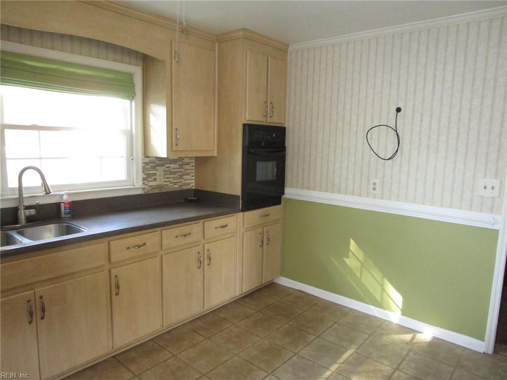 14 Woodburn Dr Property Photo 22